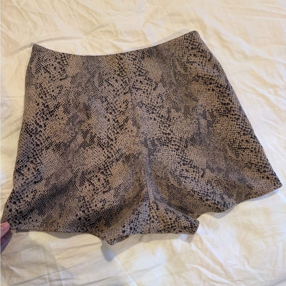 Zara Basic Snake Print Skort - image 3